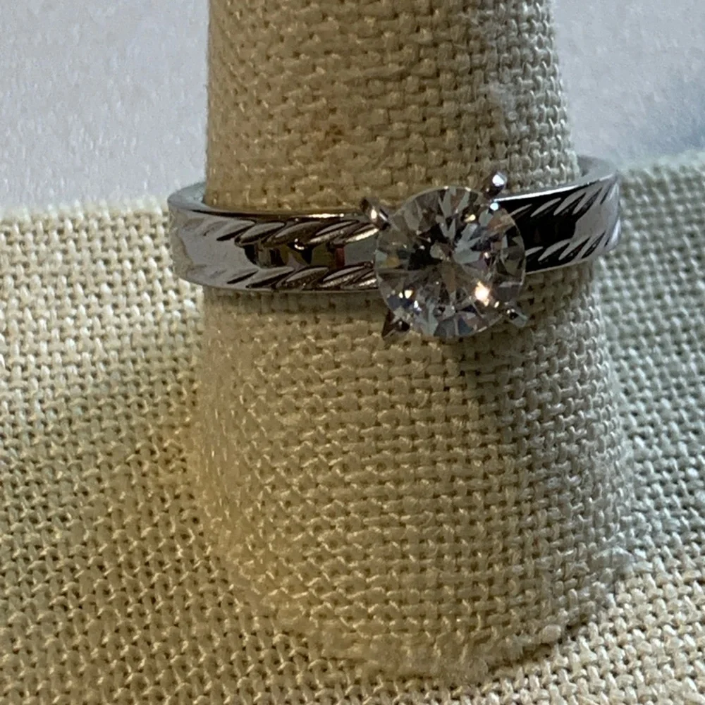 Stainless steel solitaire engagement style ring with real gemstone size 10